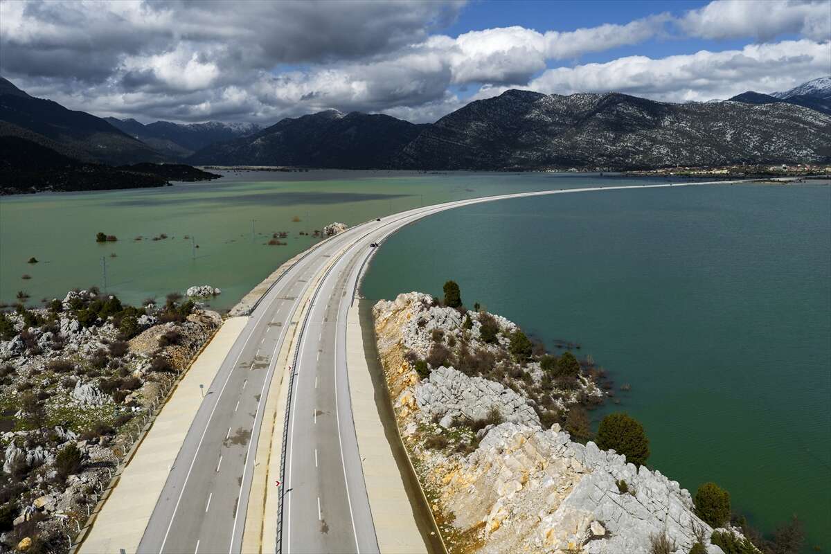 Selin vurduğu Yeni Konya - Antalya yolu Demirkapı bağlantısı hala açılamadı 8